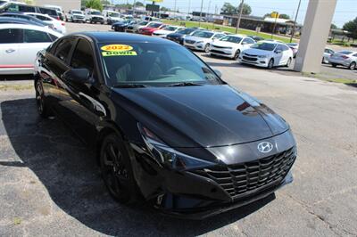 2022 Hyundai ELANTRA SEL   - Photo 1 - Tulsa, OK 74112