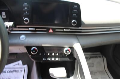 2022 Hyundai ELANTRA SEL   - Photo 24 - Tulsa, OK 74112