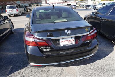 2017 Honda Accord Hybrid EX-L - Photo 6 - Tulsa, OK 74112