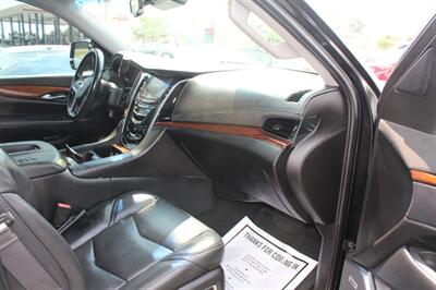 2015 Cadillac Escalade Luxury   - Photo 27 - Tulsa, OK 74112