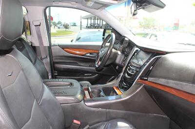 2015 Cadillac Escalade Luxury   - Photo 26 - Tulsa, OK 74112