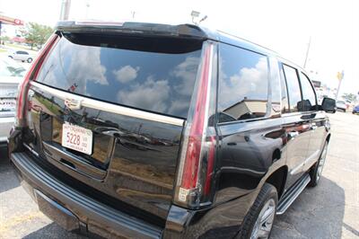 2015 Cadillac Escalade Luxury   - Photo 3 - Tulsa, OK 74112