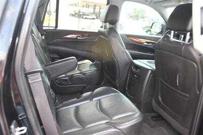 2015 Cadillac Escalade Luxury   - Photo 31 - Tulsa, OK 74112