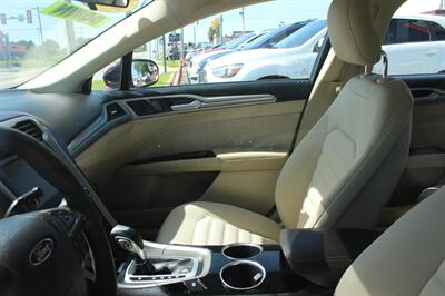 2013 Ford Fusion SE   - Photo 13 - Tulsa, OK 74112