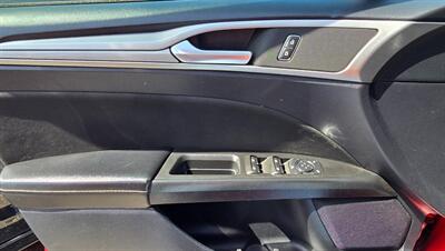 2020 Ford Fusion SE - Photo 12 - Tulsa, OK 74112