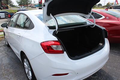 2019 Chevrolet Cruze LS   - Photo 25 - Tulsa, OK 74112