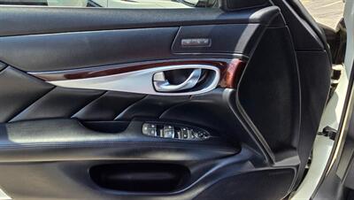 2016 INFINITI Q70 3.7   - Photo 18 - Tulsa, OK 74112