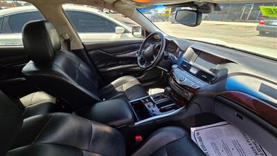 2016 INFINITI Q70 3.7   - Photo 10 - Tulsa, OK 74112