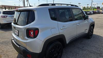 2019 Jeep Renegade Altitude - Photo 3 - Tulsa, OK 74112