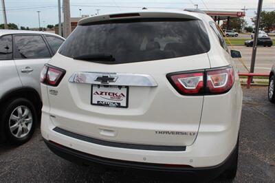 2015 Chevrolet Traverse LT   - Photo 8 - Tulsa, OK 74112