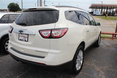 2015 Chevrolet Traverse LT   - Photo 3 - Tulsa, OK 74112