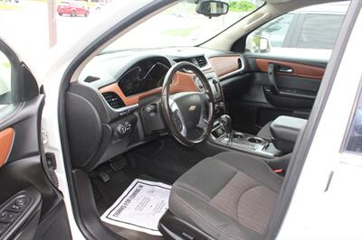2015 Chevrolet Traverse LT   - Photo 24 - Tulsa, OK 74112