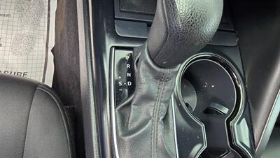 2020 Toyota Camry LE   - Photo 19 - Tulsa, OK 74112