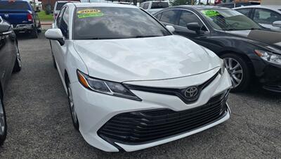 2020 Toyota Camry LE   - Photo 5 - Tulsa, OK 74112