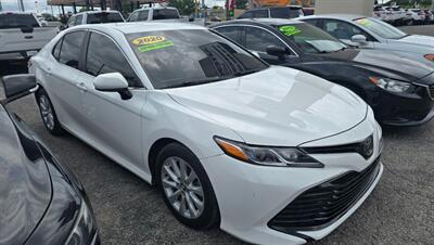2020 Toyota Camry LE   - Photo 1 - Tulsa, OK 74112