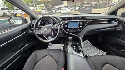 2020 Toyota Camry LE   - Photo 12 - Tulsa, OK 74112