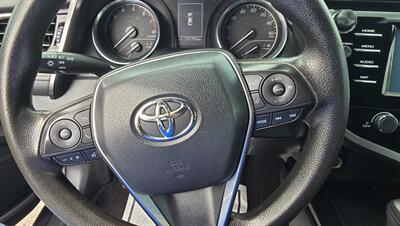 2020 Toyota Camry LE   - Photo 16 - Tulsa, OK 74112