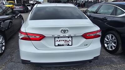 2020 Toyota Camry LE   - Photo 3 - Tulsa, OK 74112