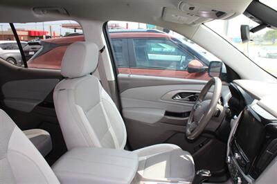 2019 Chevrolet Traverse LT Cloth   - Photo 8 - Tulsa, OK 74112