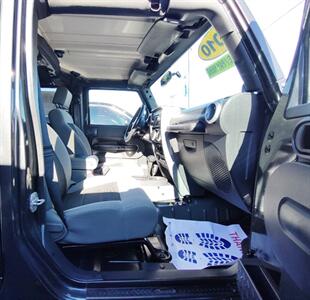 2010 Jeep Wrangler Sahara   - Photo 9 - Tulsa, OK 74112