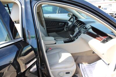 2011 Ford Taurus SEL   - Photo 6 - Tulsa, OK 74112