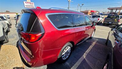 2020 Chrysler Pacifica Touring L   - Photo 16 - Tulsa, OK 74112
