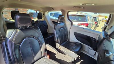 2020 Chrysler Pacifica Touring L   - Photo 26 - Tulsa, OK 74112