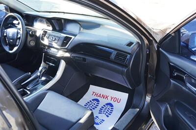 2016 Honda Accord LX w/Honda Sensing - Photo 12 - Tulsa, OK 74112