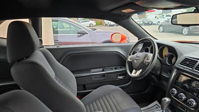 2012 Dodge Challenger Rallye Redline Appea - Photo 8 - Tulsa, OK 74112