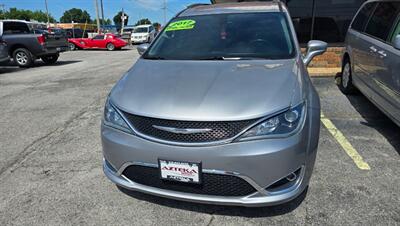 2017 Chrysler Pacifica Touring-L   - Photo 7 - Tulsa, OK 74112