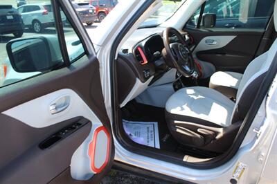 2015 Jeep Renegade Latitude   - Photo 19 - Tulsa, OK 74112