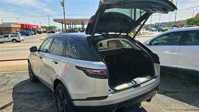 2019 Land Rover Range Rover Velar P250 S   - Photo 9 - Tulsa, OK 74112