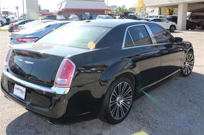 2012 Chrysler 300C - Photo 7 - Tulsa, OK 74112
