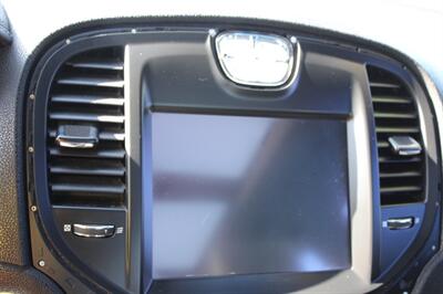 2012 Chrysler 300C - Photo 20 - Tulsa, OK 74112