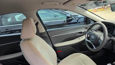 2023 Hyundai SONATA SEL   - Photo 5 - Tulsa, OK 74112