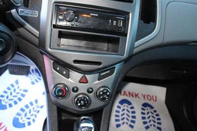 2014 Chevrolet Sonic LT Auto   - Photo 17 - Tulsa, OK 74112