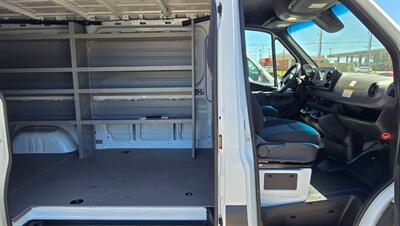 2022 Mercedes-Benz Sprinter 1500 - Photo 14 - Tulsa, OK 74112