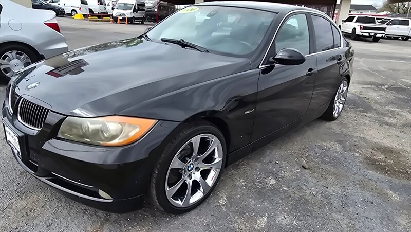 2006 BMW 330i  