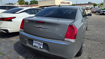 2018 Chrysler 300 Series Limited - Photo 6 - Tulsa, OK 74112