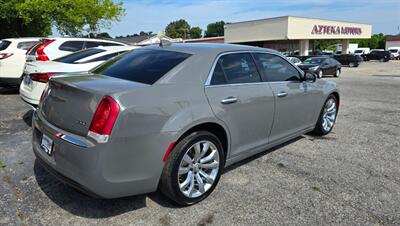 2018 Chrysler 300 Series Limited - Photo 4 - Tulsa, OK 74112