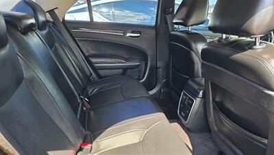 2018 Chrysler 300 Series Limited - Photo 15 - Tulsa, OK 74112