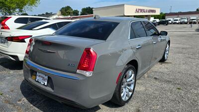 2018 Chrysler 300 Series Limited - Photo 5 - Tulsa, OK 74112