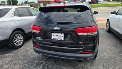 2017 Kia Sorento LX - Photo 8 - Tulsa, OK 74112