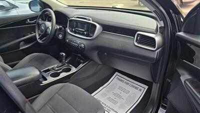 2017 Kia Sorento LX - Photo 11 - Tulsa, OK 74112