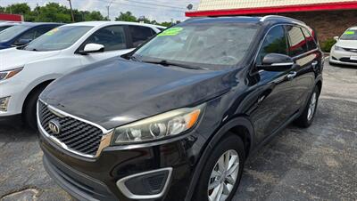 2017 Kia Sorento LX - Photo 2 - Tulsa, OK 74112