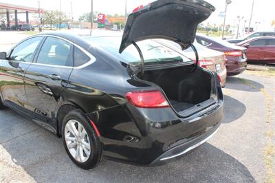 2016 Chrysler 200 Limited Platinum   - Photo 10 - Tulsa, OK 74112