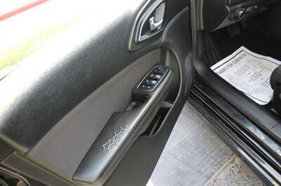 2016 Chrysler 200 Limited Platinum   - Photo 13 - Tulsa, OK 74112