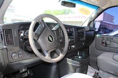 2014 Chevrolet Express 2500   - Photo 15 - Tulsa, OK 74112