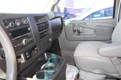 2014 Chevrolet Express 2500   - Photo 17 - Tulsa, OK 74112