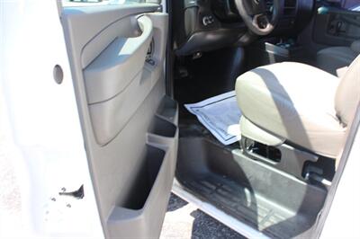 2014 Chevrolet Express 2500   - Photo 6 - Tulsa, OK 74112